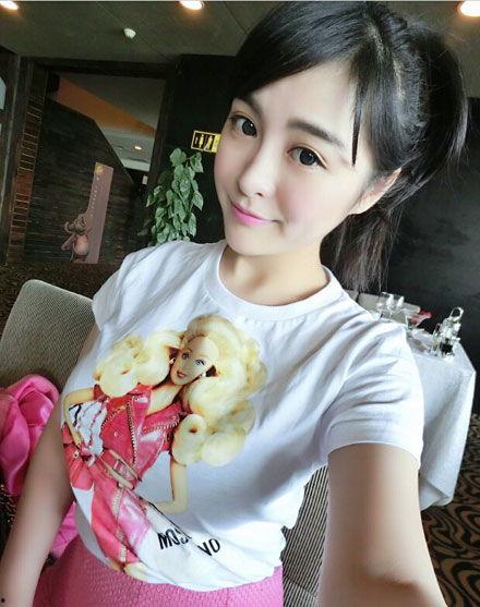 国产巨乳自拍激情小视频,揭秘激情小视频背后的故事